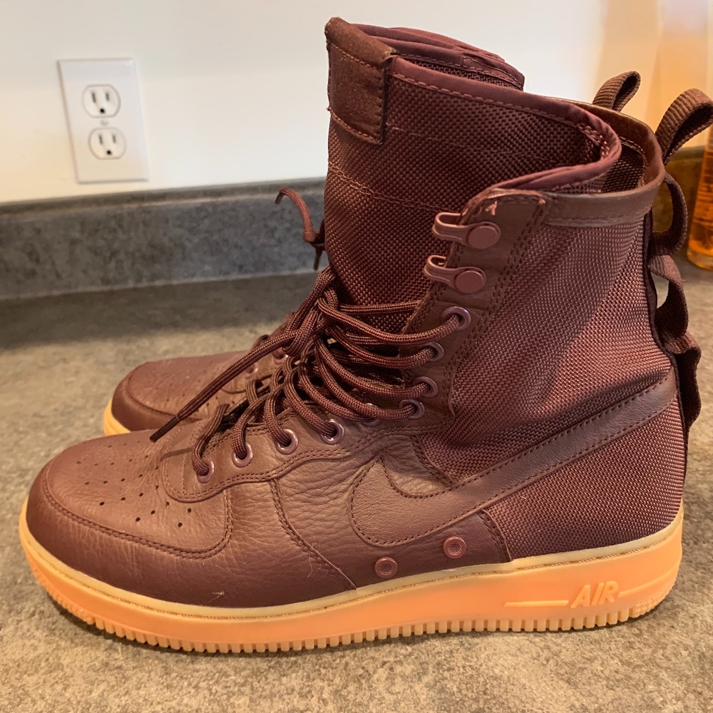 Nike Mens SF Air Force 1